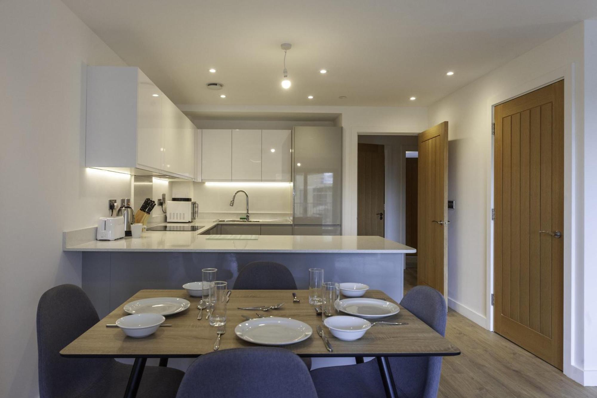 Lovely 2 Bedroom Apartment In Central Ashford Ashford  Dış mekan fotoğraf